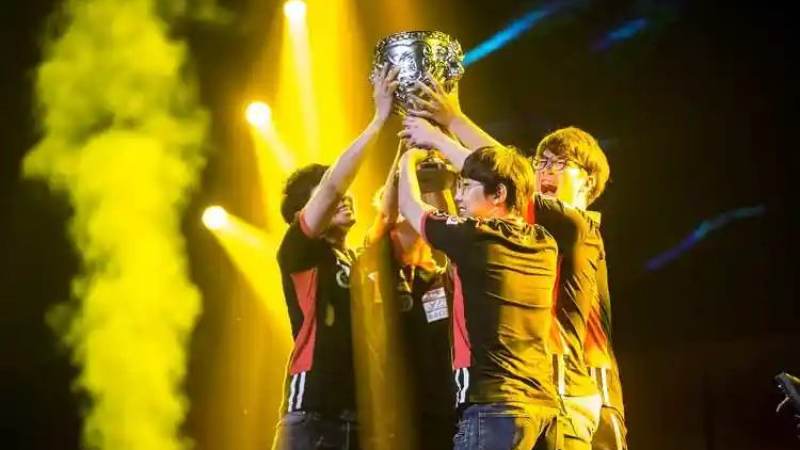 S16世界赛预测 - 英雄联盟总结赛赛事数据分析与预测 - LOL 2026 下路双人组的配合与团战定位
